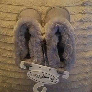 Baby fur boots